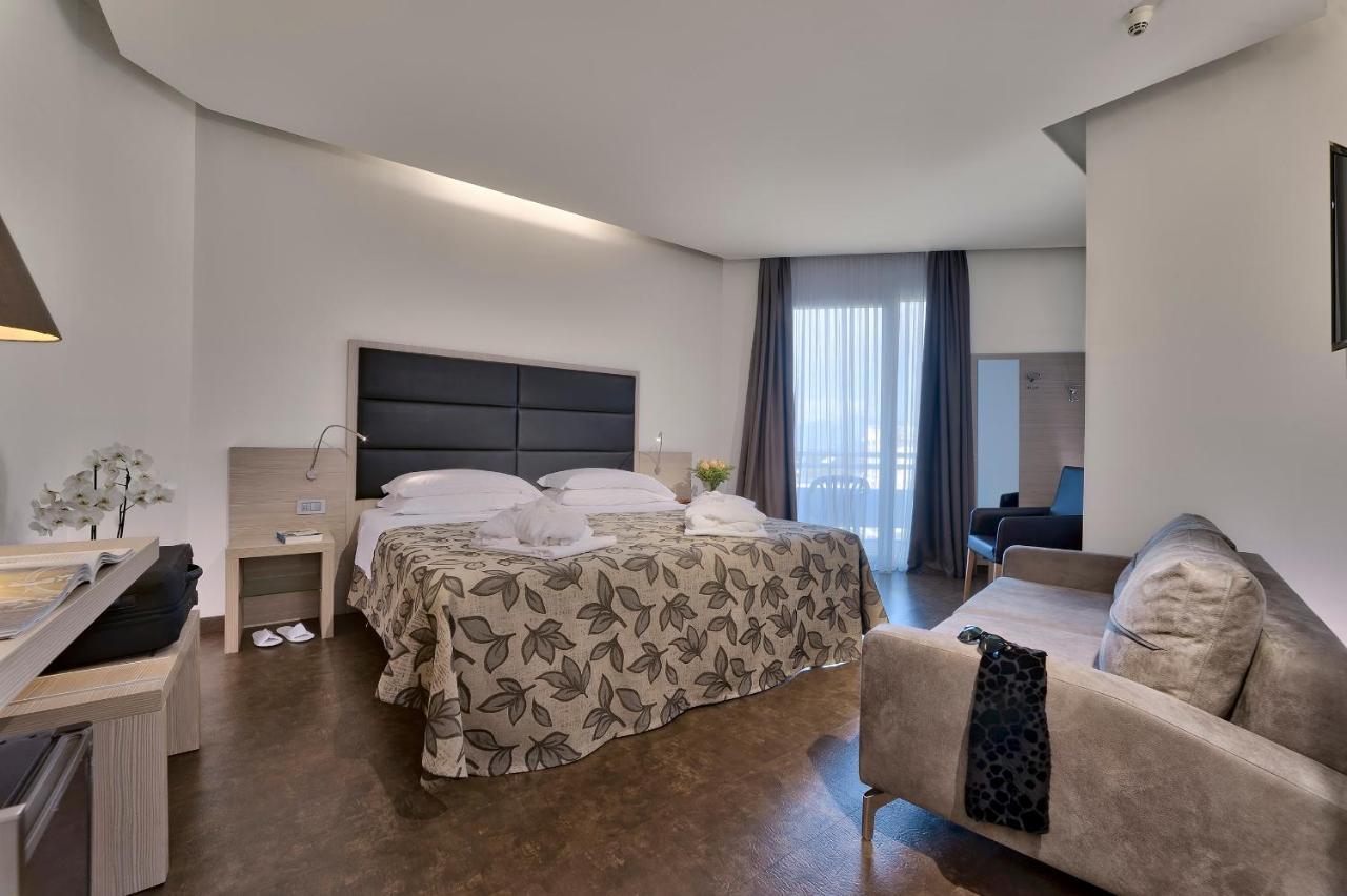Park Hotel Terme 阿巴诺泰尔梅 外观 照片